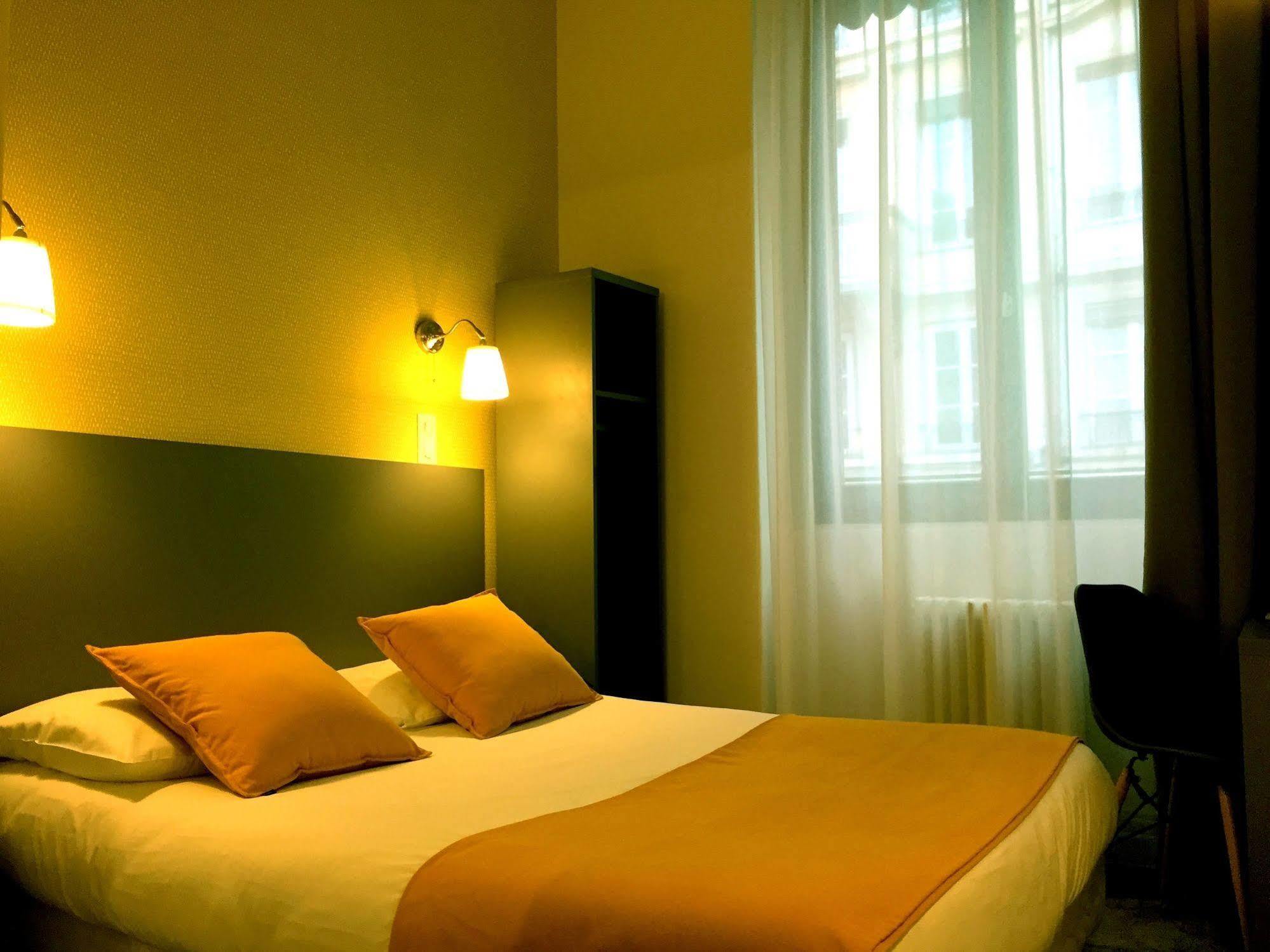 Au Patio Morand Hotel Lyon Exterior foto